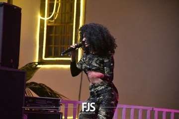 Concierto de Nia Correia en San Juan/Francisco Javier Santana e Ildefonso Rodríguez.